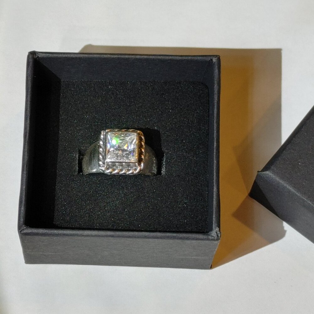Silpada .925 Sterling Silver “Elisabeth” Ring – Roped Bezel, Square CZ.